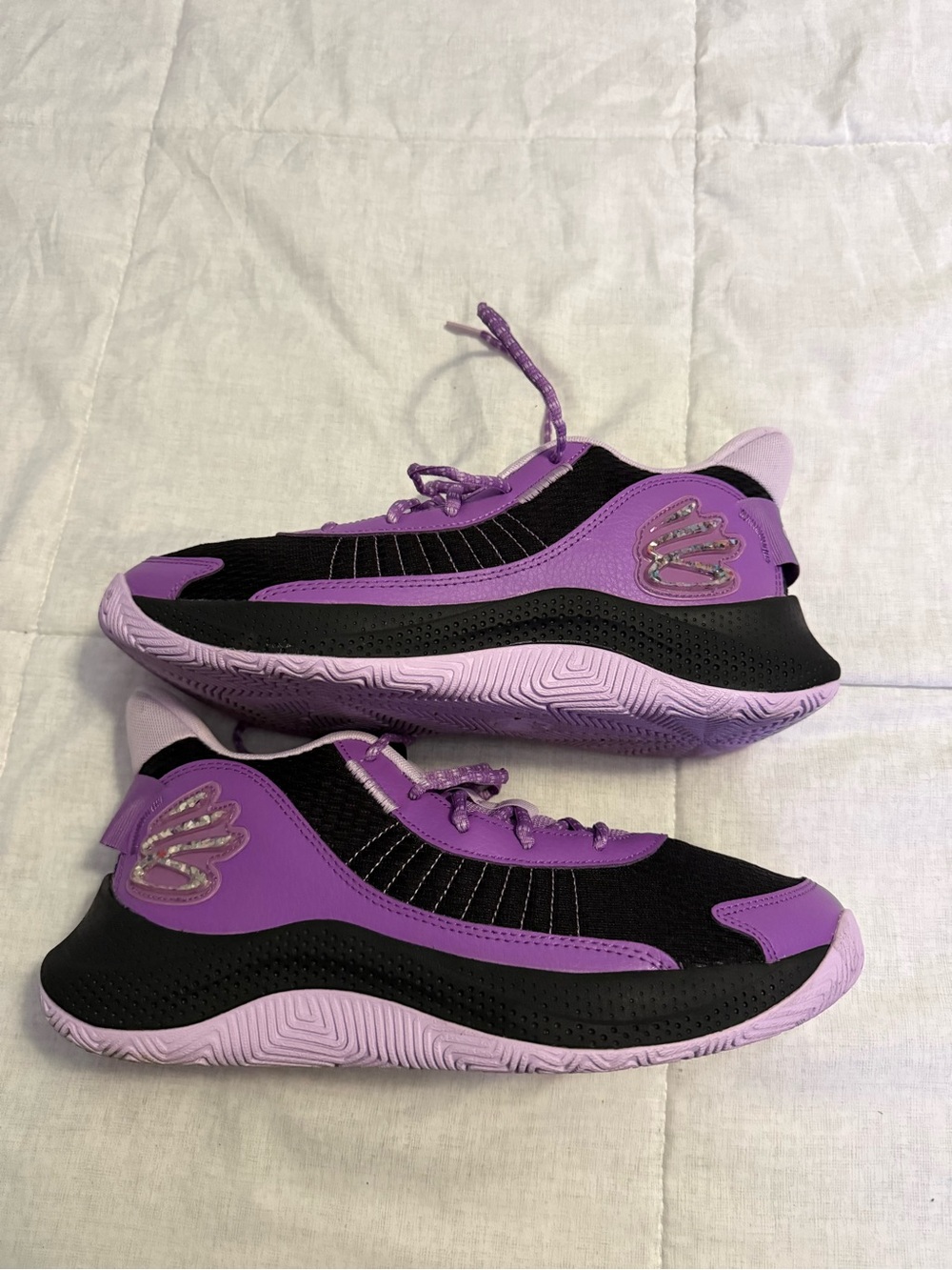 Under Armour Curry brand 3 Z 27 Black and Purple Youth Athletic Sneakers